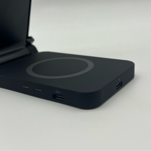 MyCharge True Universal 3-in-1 Wireless Charging Stand for iPhones Airpods 20W - Picture 7 of 12